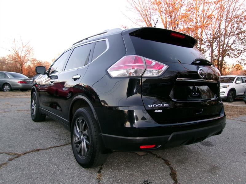 Nissan Rogue  2015
