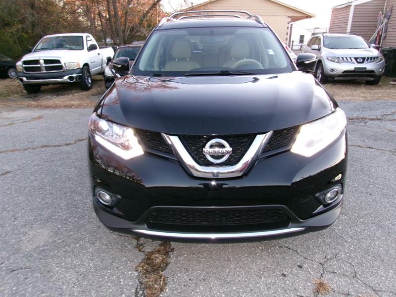 Nissan Rogue  2015