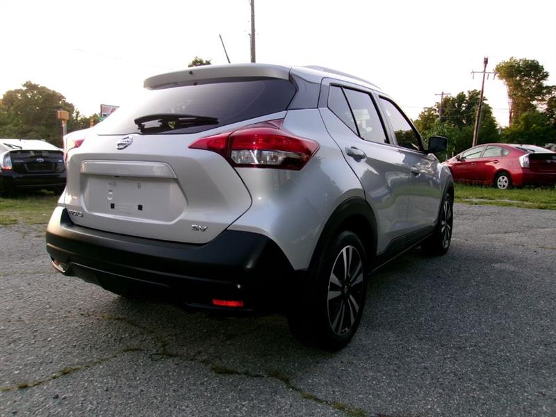 Nissan Kicks  2018
