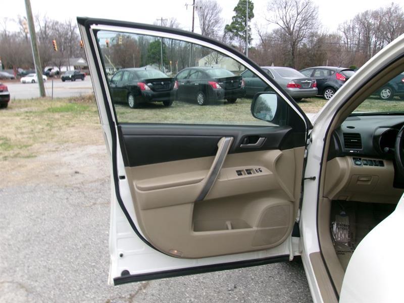 Toyota Highlander  2010