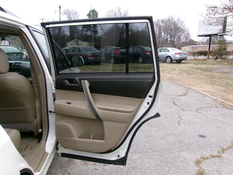 Toyota Highlander  2010