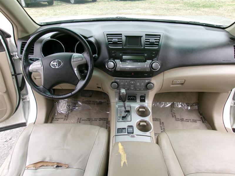 Toyota Highlander  2010