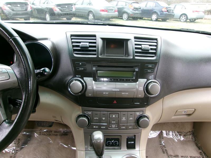 Toyota Highlander  2010