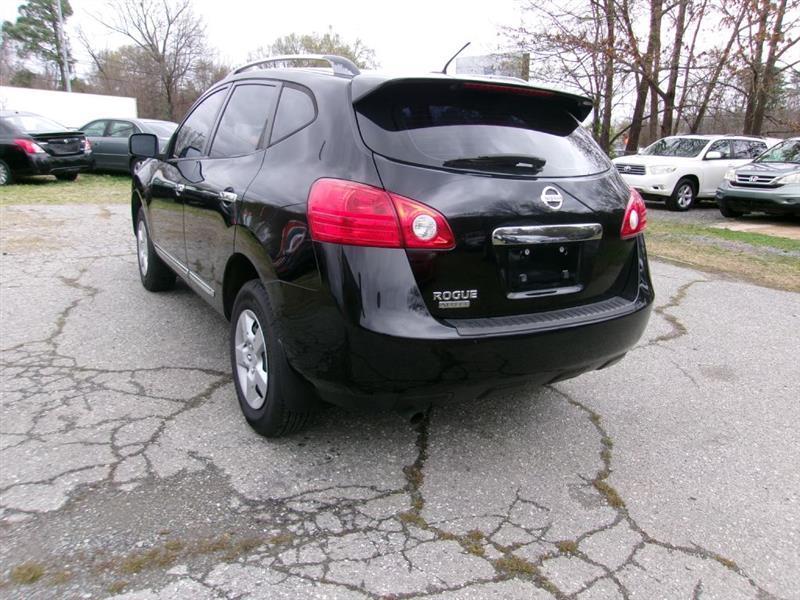 Nissan Rogue Select  2014