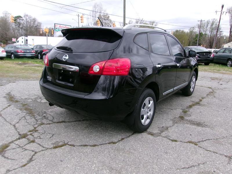 Nissan Rogue Select  2014