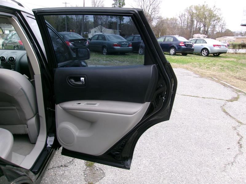 Nissan Rogue Select  2014