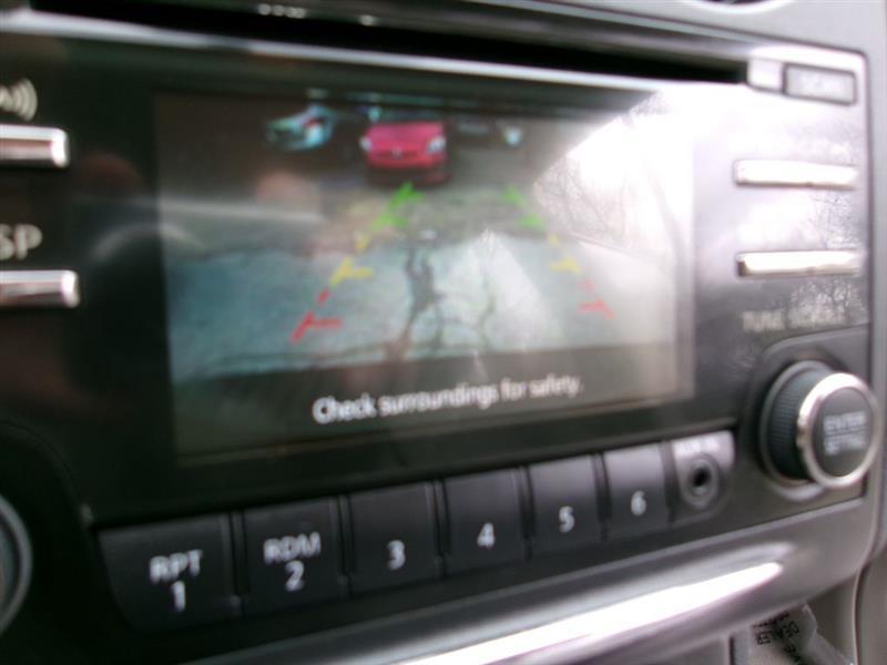 Nissan Rogue Select  2014