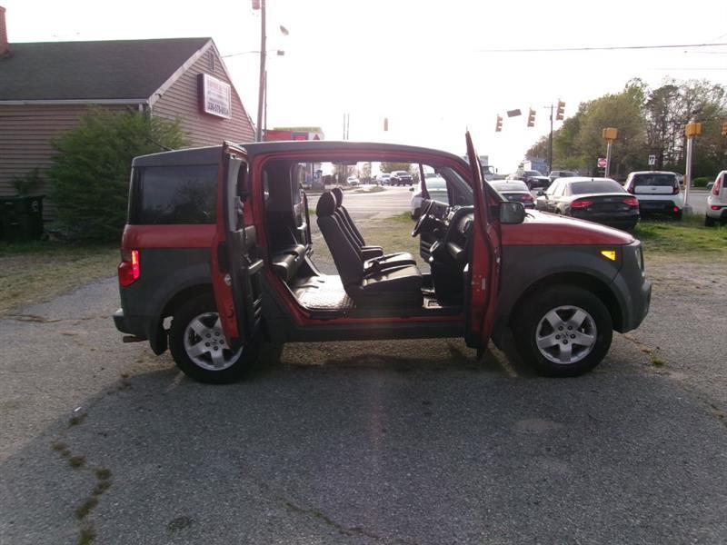 Honda Element  2004