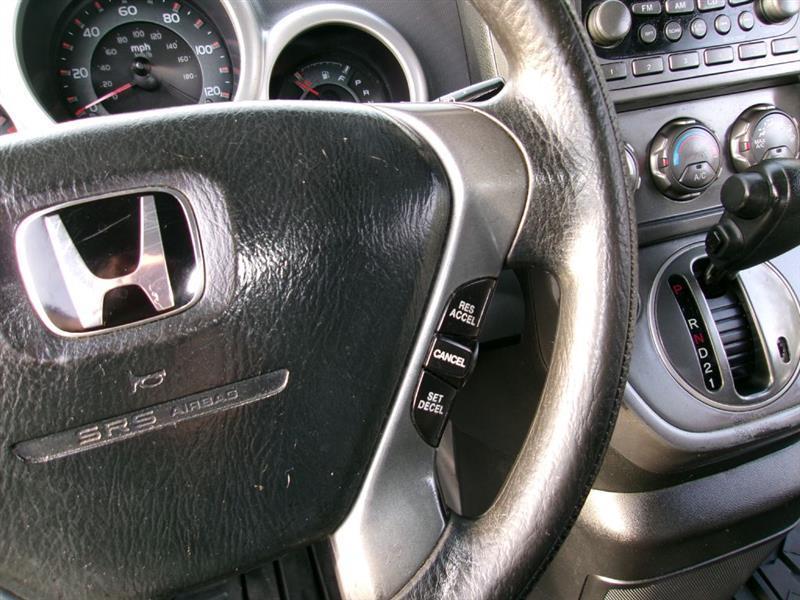 Honda Element  2004