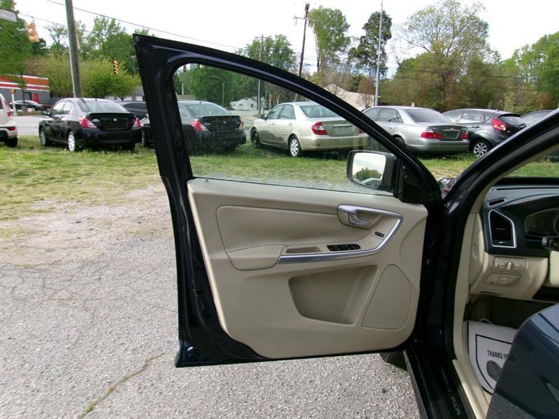 Volvo XC60  2015