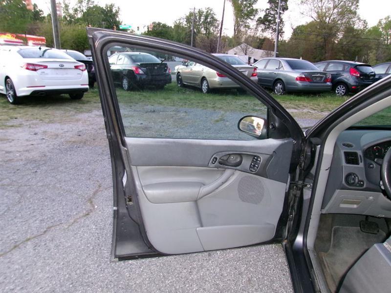Ford Focus  2005