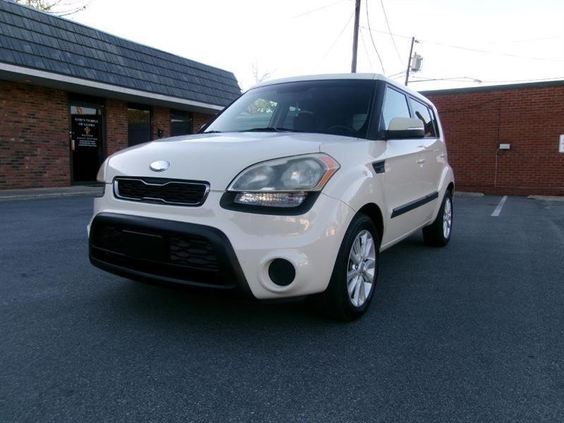 2013 Kia Soul +