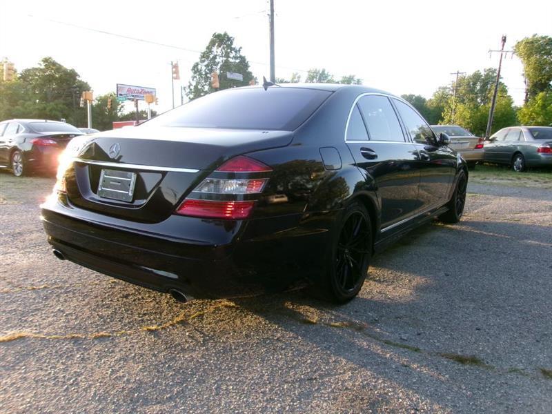 Mercedes-Benz S-Class  2007