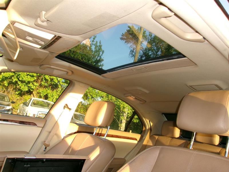 Mercedes-Benz S-Class  2007