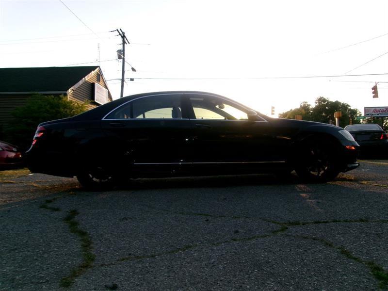 Mercedes-Benz S-Class  2007