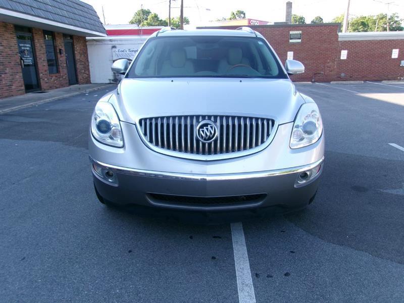 Buick Enclave  2011