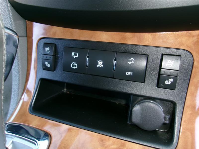 Buick Enclave  2011