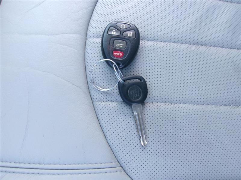 Buick Enclave  2011