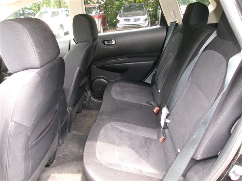 Nissan Rogue  2012