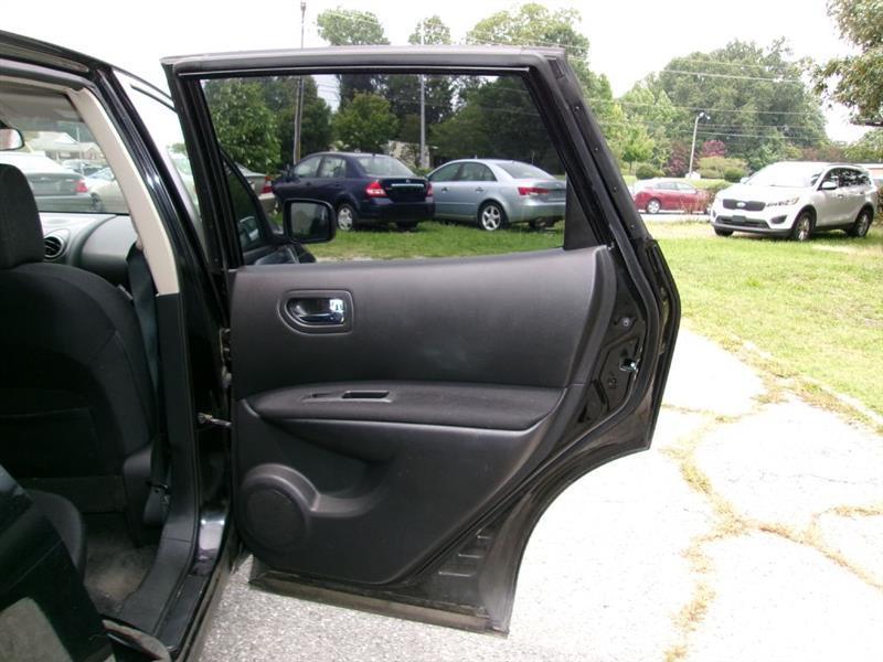 Nissan Rogue  2012
