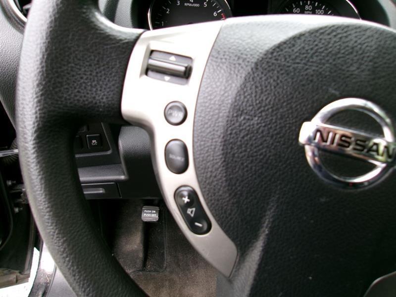 Nissan Rogue  2012