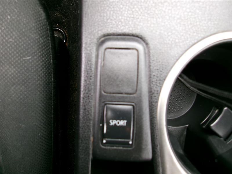 Nissan Rogue  2012