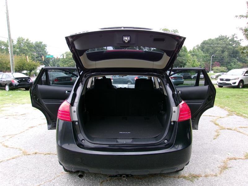 Nissan Rogue  2012