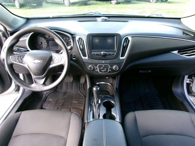Chevrolet Malibu  2018