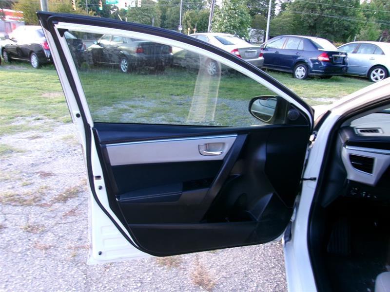 Toyota Corolla  2015