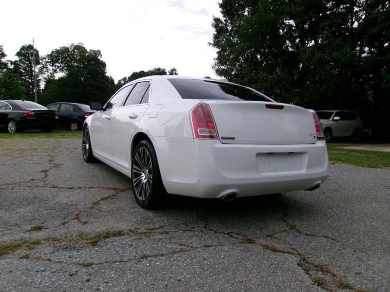 Chrysler 300  2014