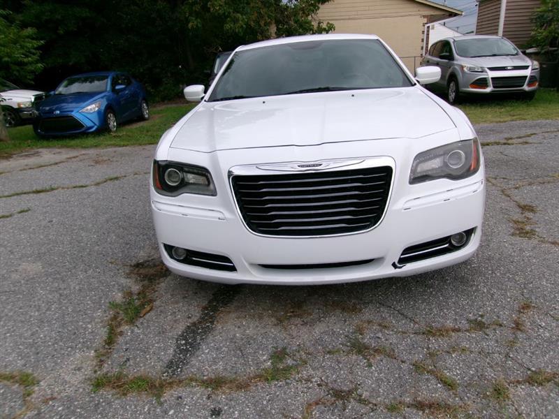 Chrysler 300  2014