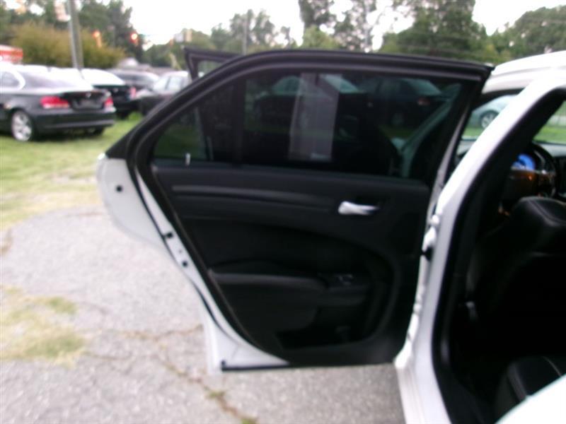 Chrysler 300  2014