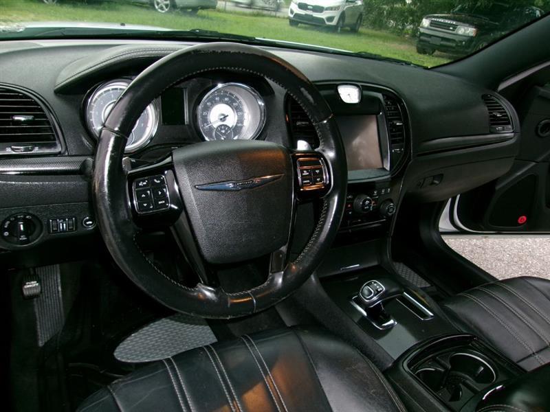 Chrysler 300  2014