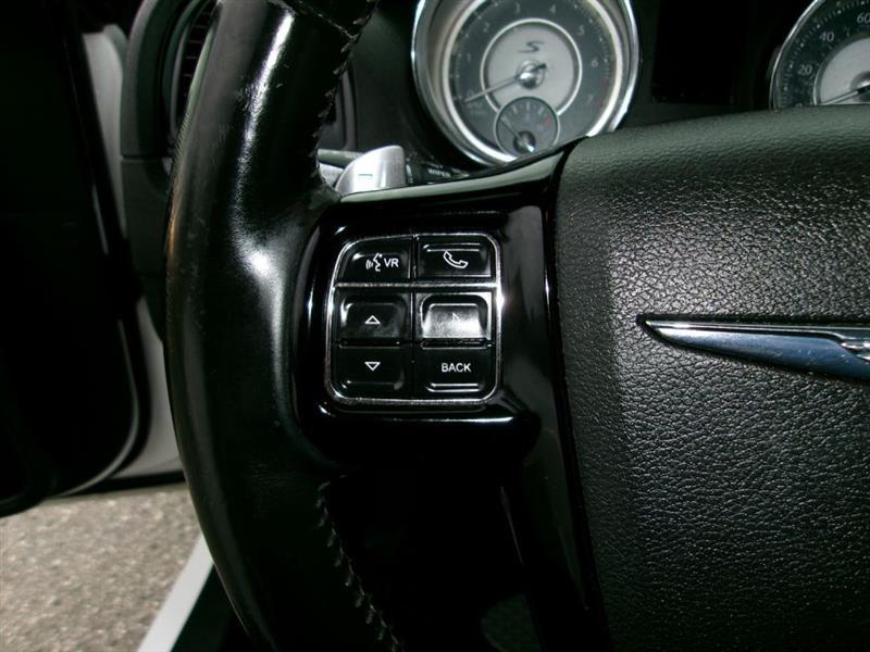 Chrysler 300  2014