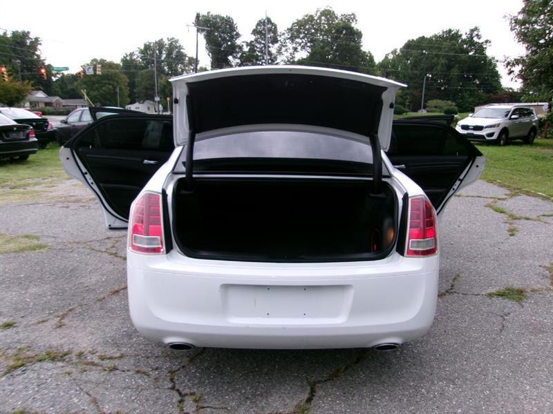 Chrysler 300  2014