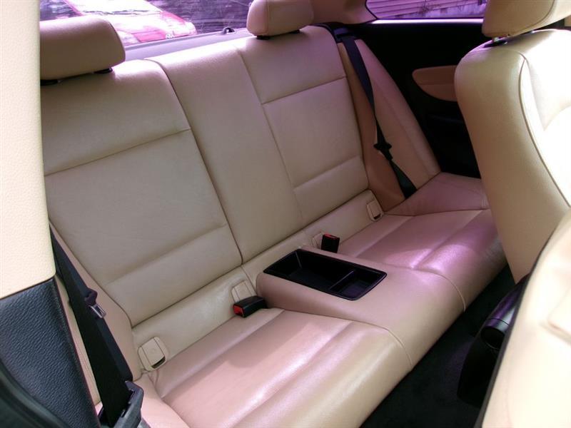 BMW 1-Series  2012