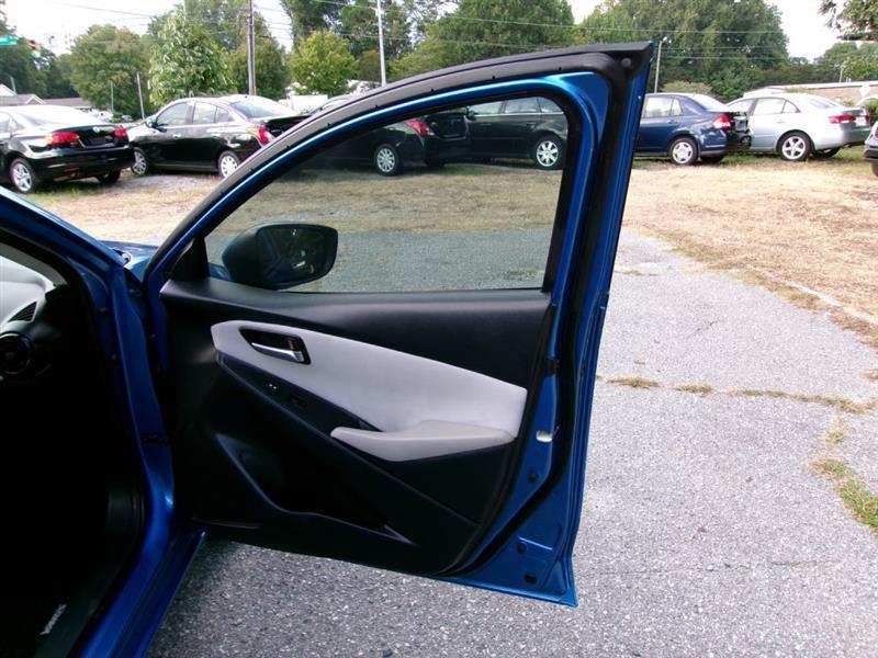 Toyota Yaris iA  2019