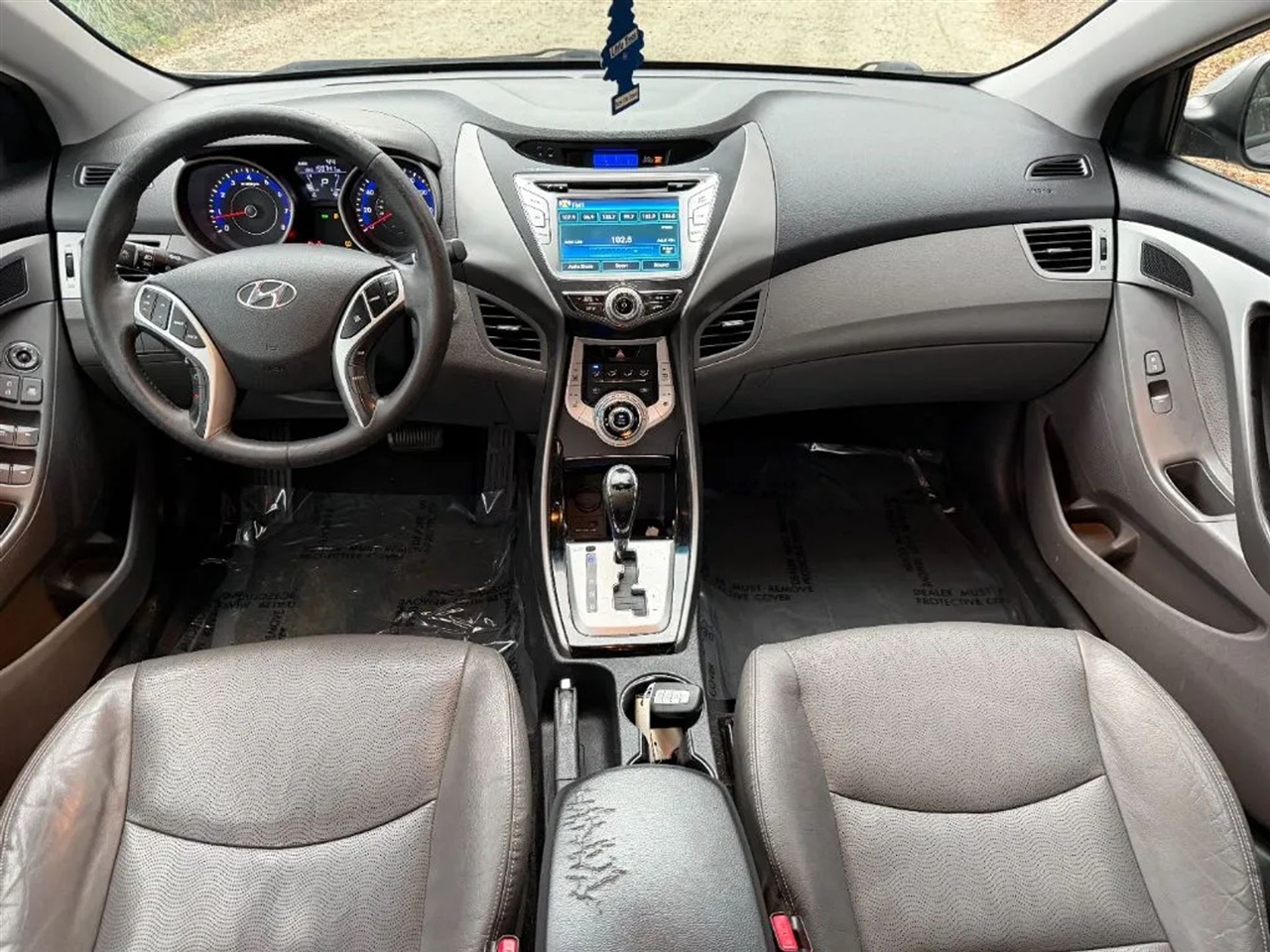 Hyundai Elantra Limited 2012