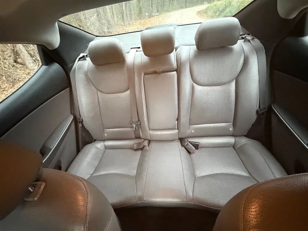 Hyundai Elantra Limited 2012