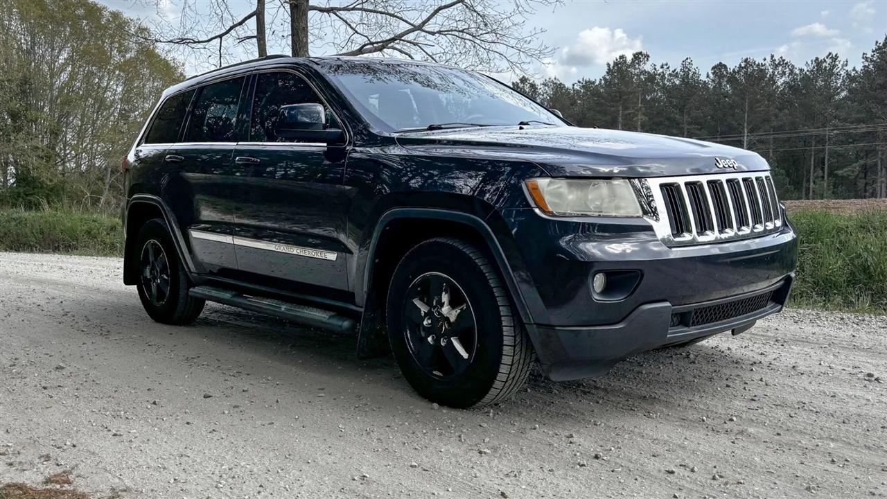 Jeep Grand Cherokee Laredo 2WD 2013