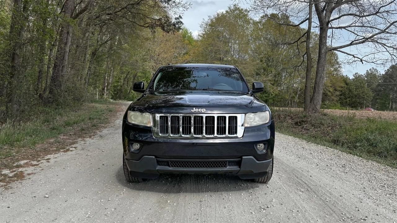 Jeep Grand Cherokee Laredo 2WD 2013