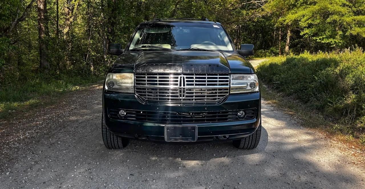 Lincoln Navigator L 2WD 2012