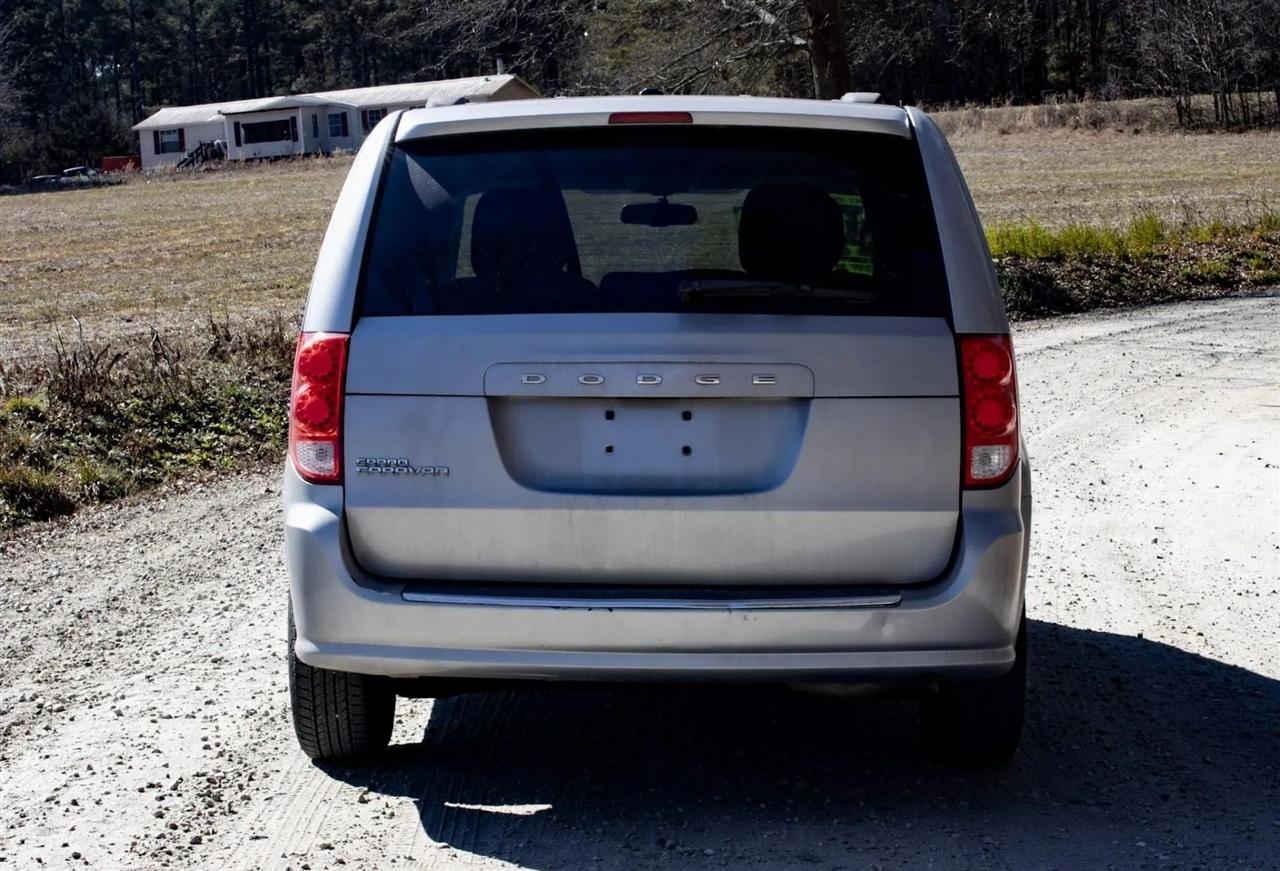 Dodge Grand Caravan SXT 2013