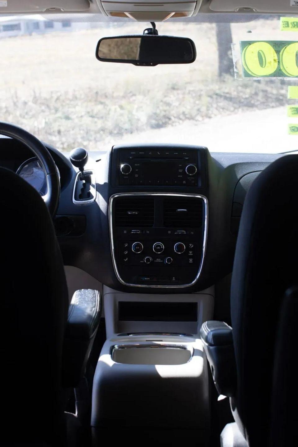 Dodge Grand Caravan SXT 2013