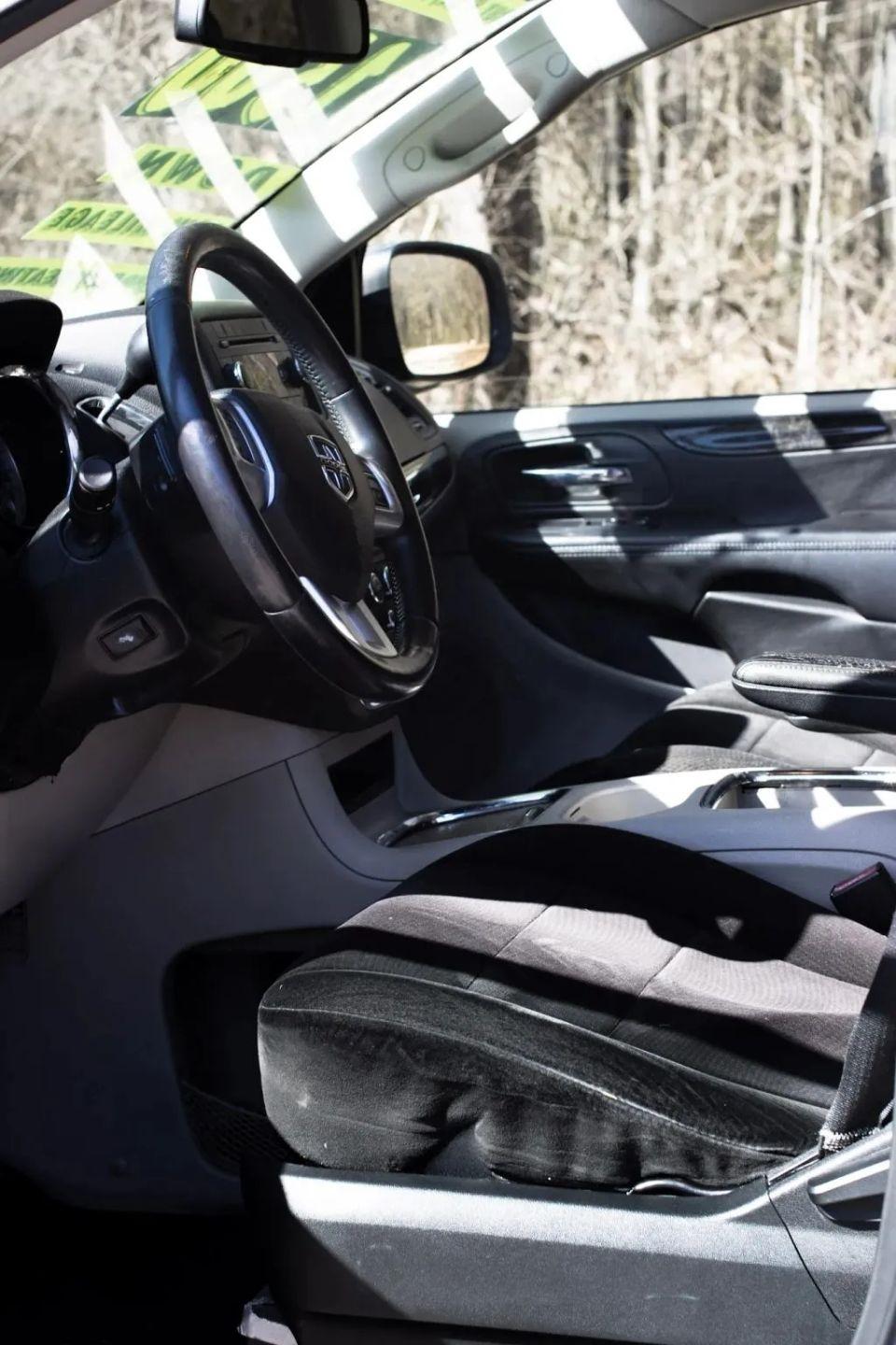 Dodge Grand Caravan SXT 2013