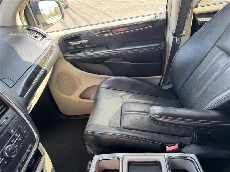 Chrysler Town & Country  2015