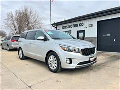 2015 Kia Sedona 