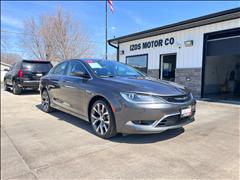 2016 Chrysler 200 