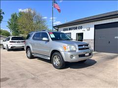 2005 Toyota Sequoia 