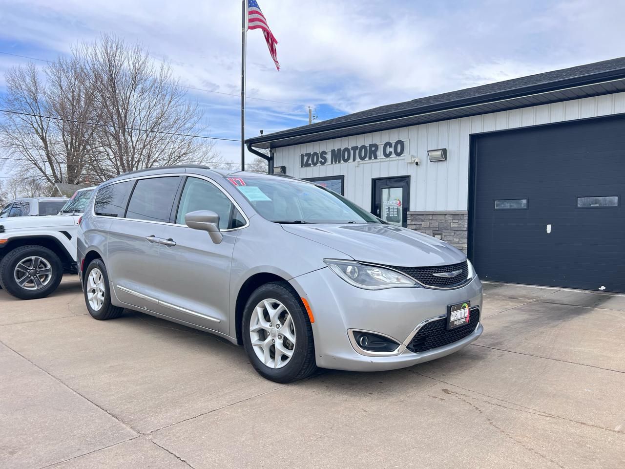 2017 Chrysler Pacifica TOURING PLUS